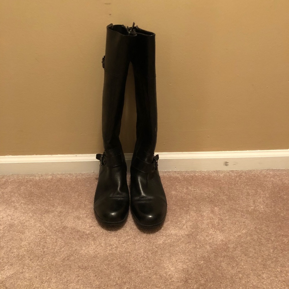 Bandolino leather boots